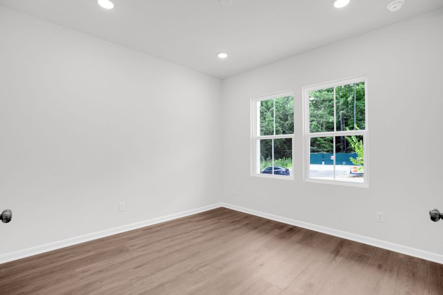 Spacious, unfurnished interior of a new home in Carriage Estates, Lexington (Image 41).