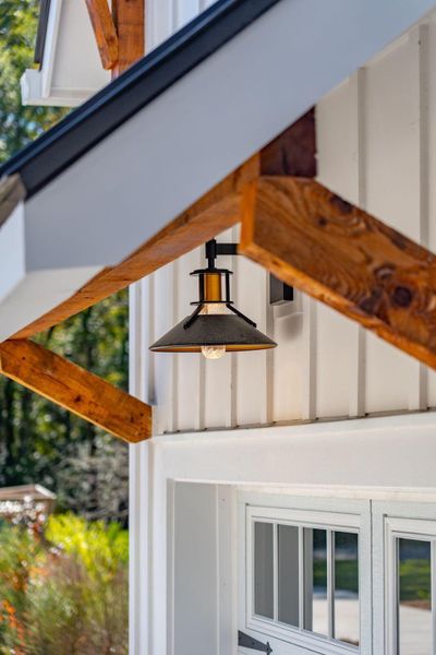 Image 87 of a home in .