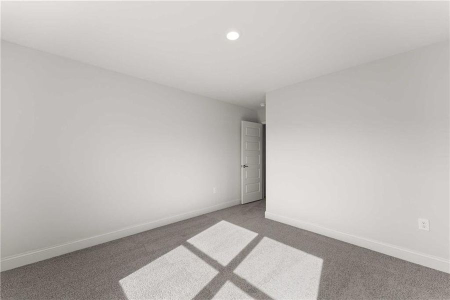 Spacious, unfurnished interior of a new home in Habersham Meadows, Demorest (Image 28).