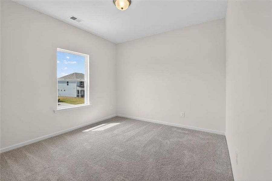 Spacious, unfurnished interior of a new home in Southbend, Rome (Image 23). Spacious, unfurnished interior of a new home in Southbend, Rome (Image 23).