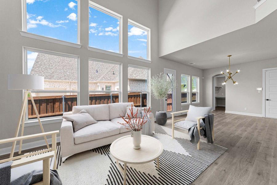 The Huntmere - Family Room