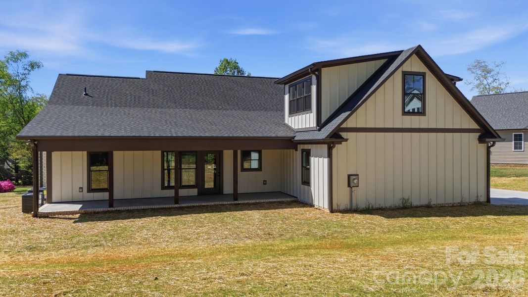 Spacious covered back porch