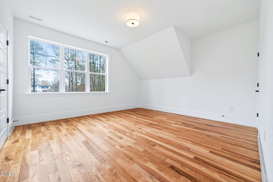 60-web-or-mls-7825 Penny Rd (59 of 70) 60-web-or-mls-7825 Penny Rd (59 of 70)