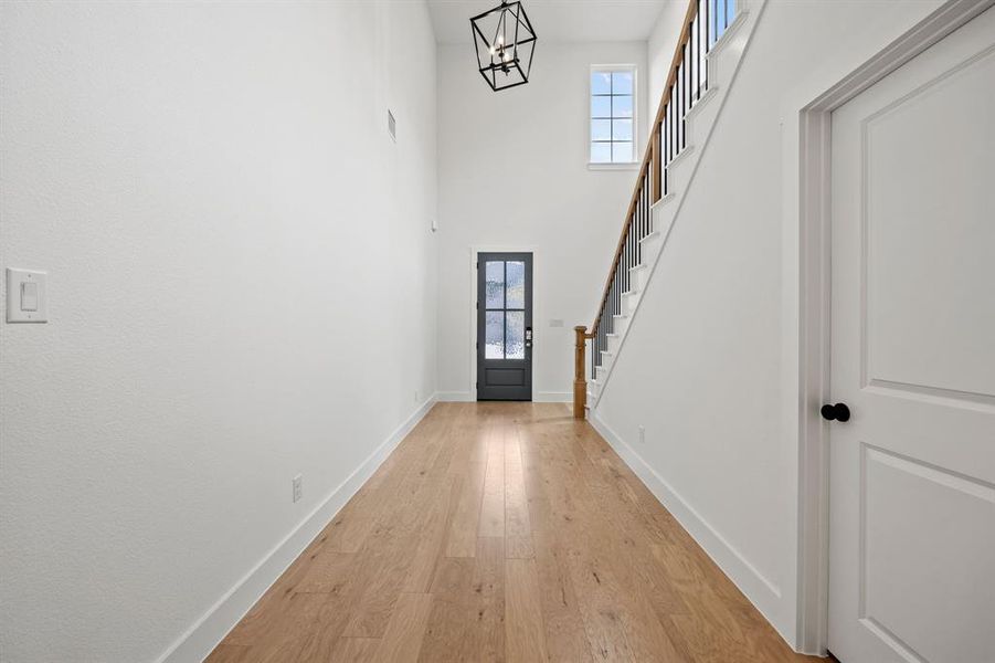 Spacious, unfurnished interior of a new home in North Square at Uptown, Celina (Image 32).