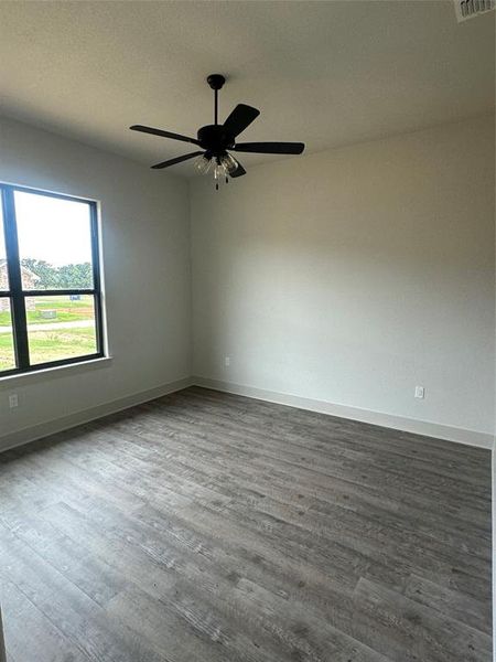 Spacious, unfurnished interior of a new home in , Bowie (Image 29).
