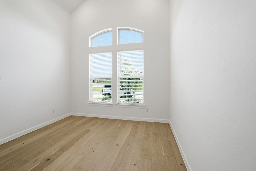 Spacious, unfurnished interior of a new home in Green Meadows, Celina (Image 25). Spacious, unfurnished interior of a new home in Green Meadows, Celina (Image 25).