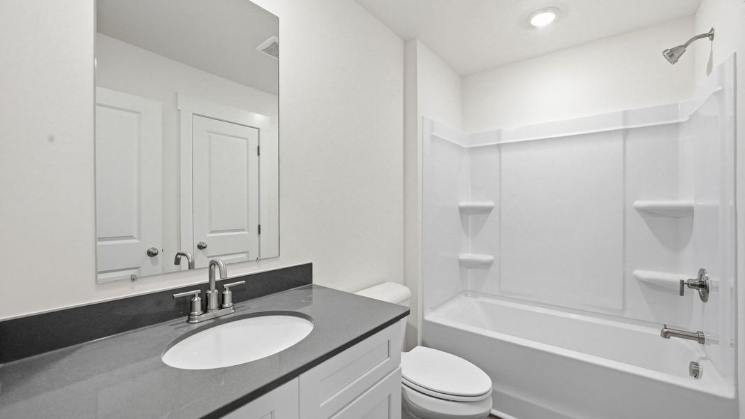 Furnished interior view inside a new home in Fieldcrest Acres Townhomes, Blountville (Image 9).