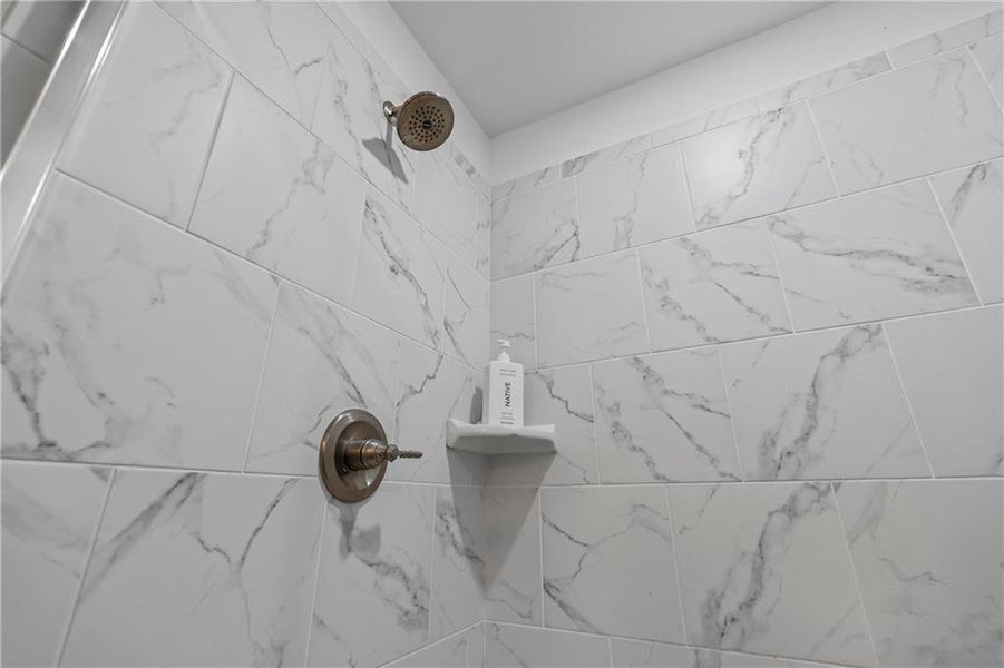 Close-up of interior finishes inside a home in Crossing Creeks, Monroe (Image 22). Close-up of interior finishes inside a home in Crossing Creeks, Monroe (Image 22).