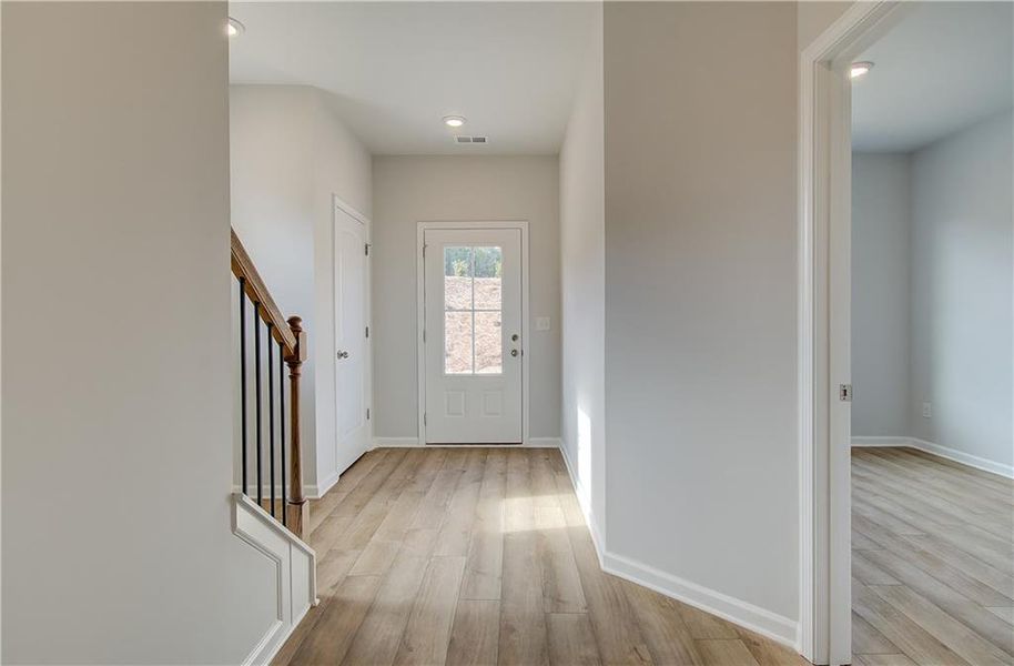 Spacious, unfurnished interior of a new home in Daybreak, Newnan (Image 22).