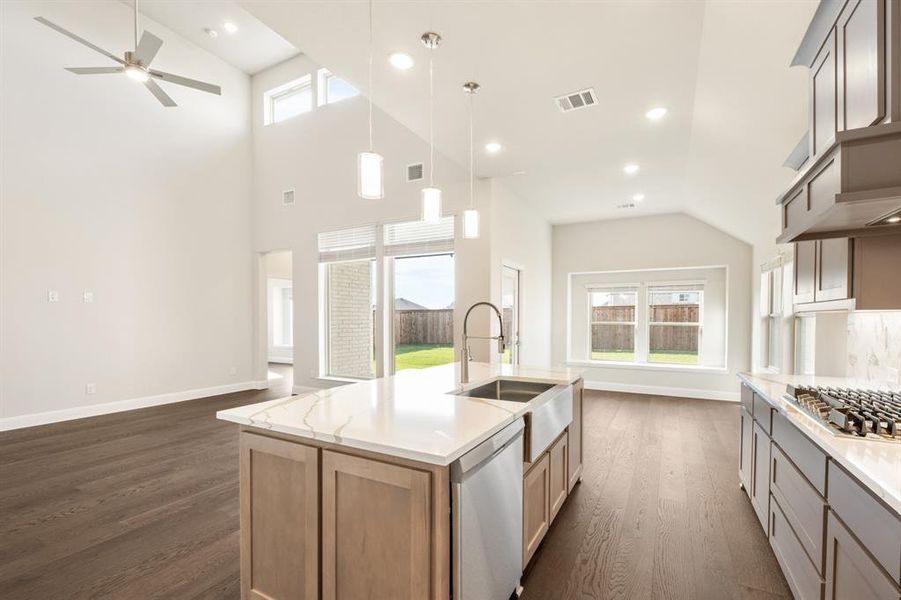 Furnished interior view inside a new home in ArrowBrooke, Aubrey (Image 10). Furnished interior view inside a new home in ArrowBrooke, Aubrey (Image 10).