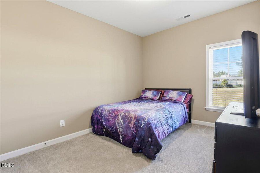 33-4213 Fairlawn Dr-33