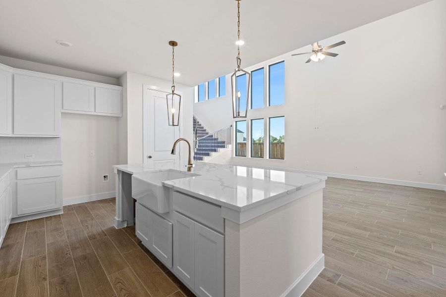 Furnished interior view inside a new home in Parmer Ranch, Georgetown (Image 11).