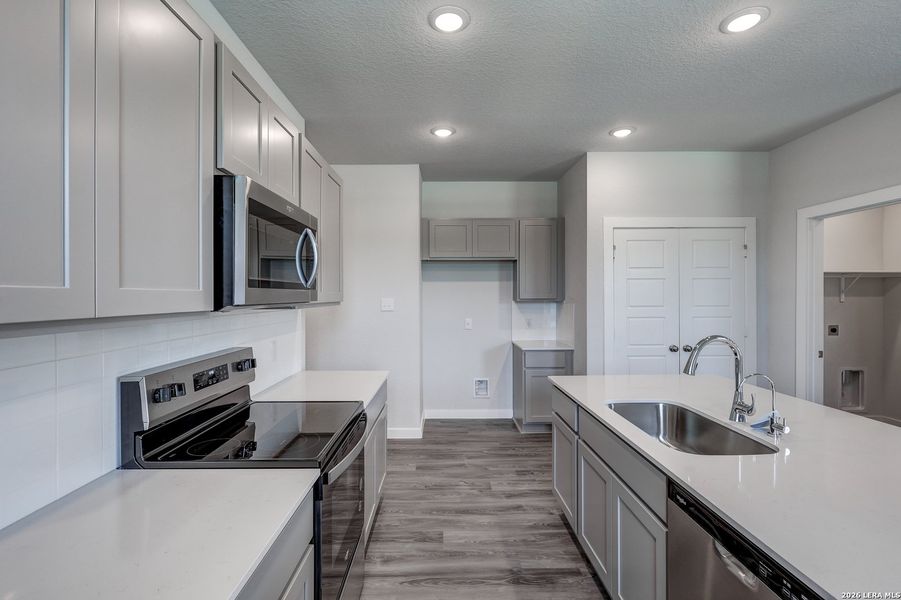 Furnished interior view inside a new home in Park Place, New Braunfels (Image 4).