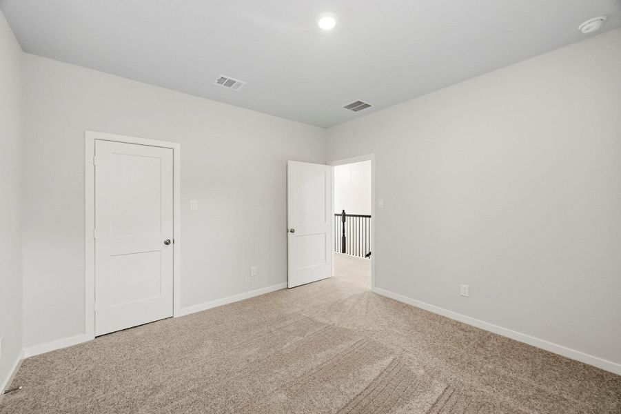 Spacious, unfurnished interior of a new home in Audubon, Magnolia (Image 18).