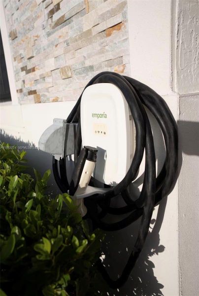 Close-up of interior finishes inside a home in , Homestead (Image 19).