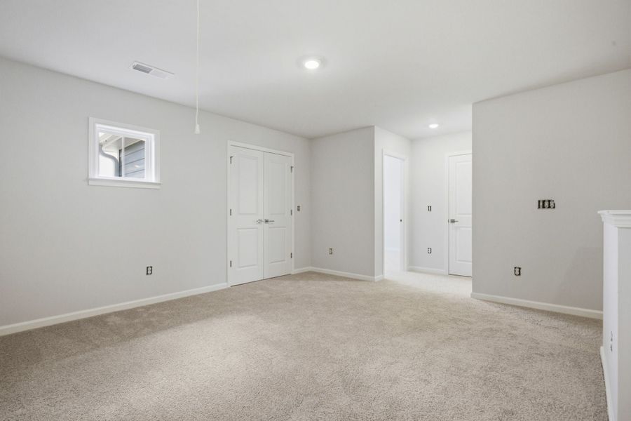 4br New Home in Seneca, SC.  - Slide 20