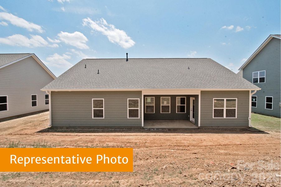 Image 12 of a home in Pine Bluff.