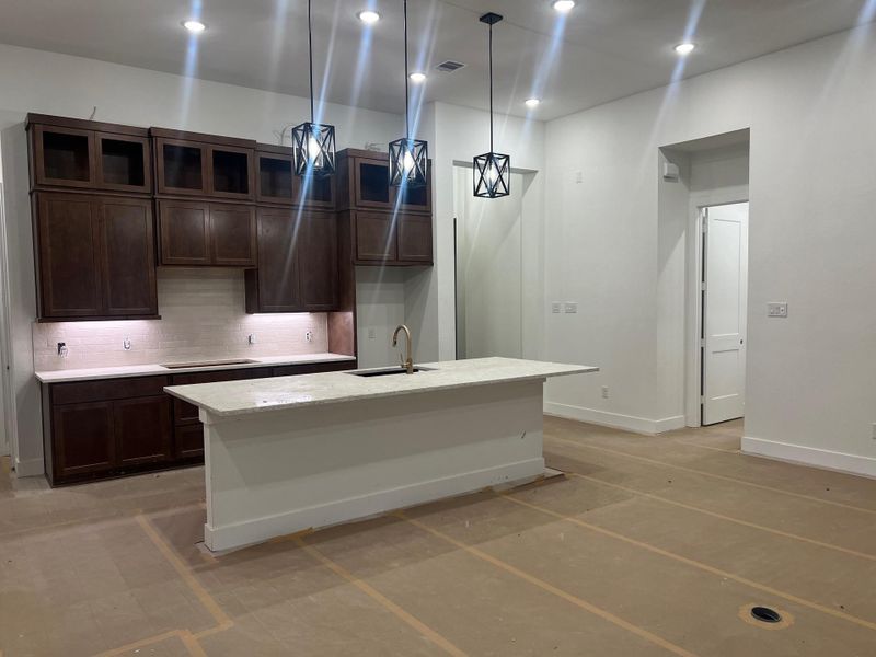 Image 14 of a home in Wood Leaf Reserve. Image 14 of a home in Wood Leaf Reserve.