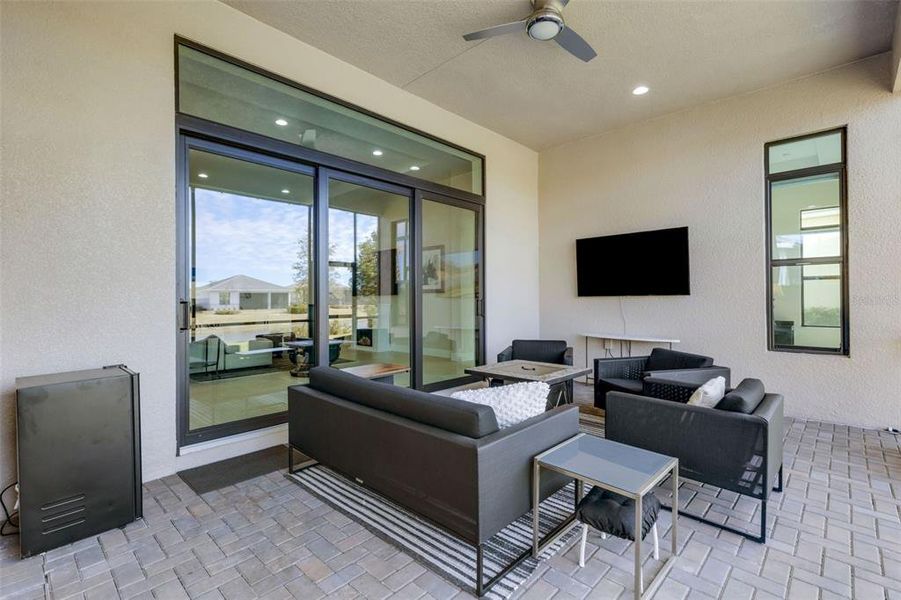 Exterior details and patio area of a home in Artistry Sarasota, Sarasota (Image 28).