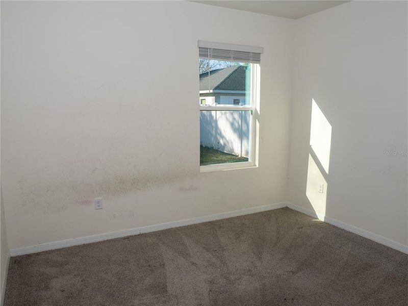 Spacious, unfurnished interior of a new home in Poinciana Enclave, Kissimmee (Image 10).