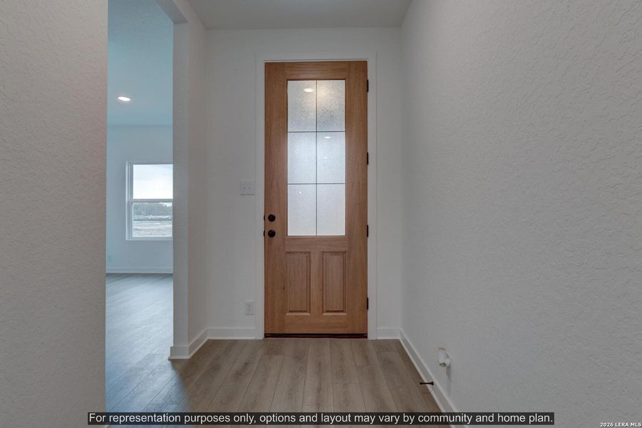 Spacious, unfurnished interior of a new home in Hennersby Hollow, San Antonio (Image 13). Spacious, unfurnished interior of a new home in Hennersby Hollow, San Antonio (Image 13).