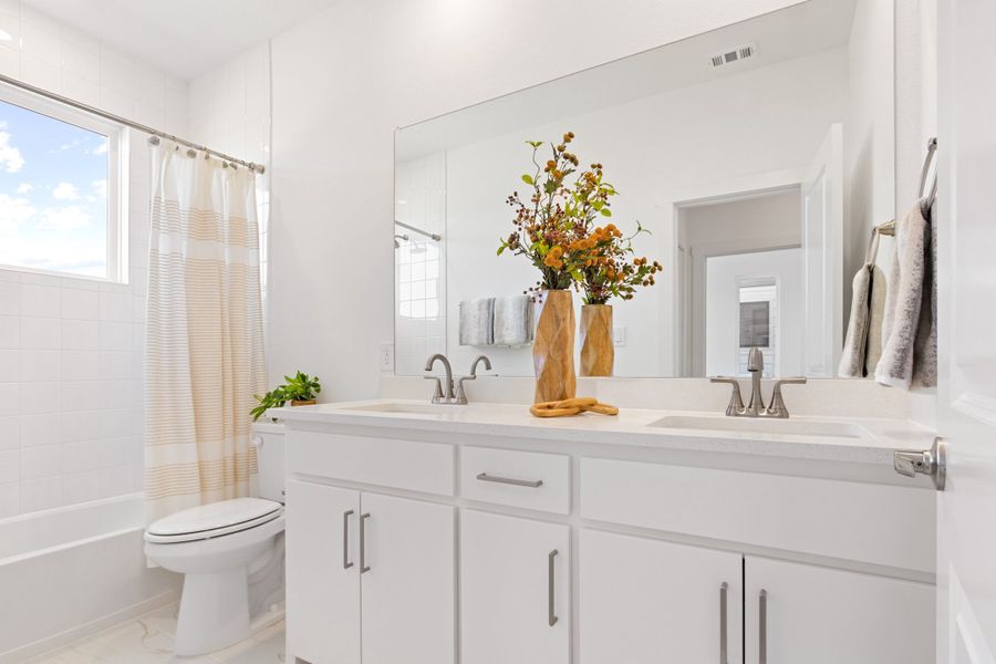 Furnished interior view inside a new home in Willow Grove Townhomes, Melissa (Image 27).