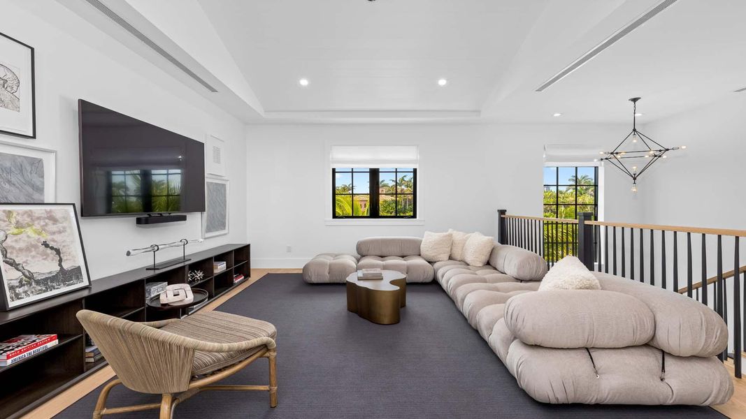 Furnished interior view inside a new home in , Delray Beach (Image 8).