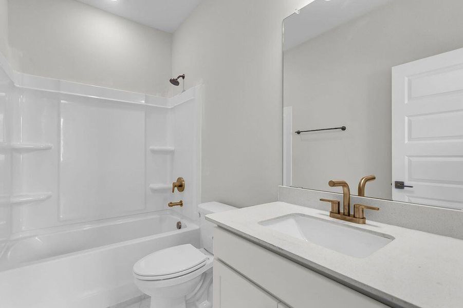 Furnished interior view inside a new home in Heron Preserve, Hanahan (Image 9). Furnished interior view inside a new home in Heron Preserve, Hanahan (Image 9).