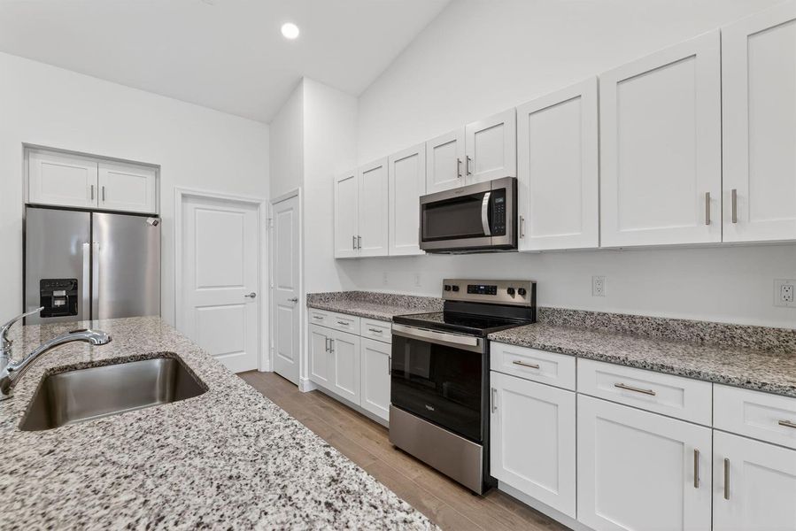 17-web-or-mls-3A5A1166 17-web-or-mls-3A5A1166