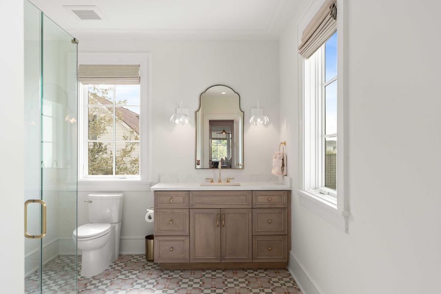 Furnished interior view inside a new home in , Charleston (Image 71).