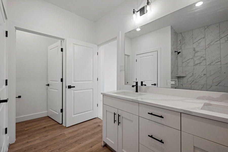 Furnished interior view inside a new home in Hallimore Ranch, Rosenberg (Image 7).