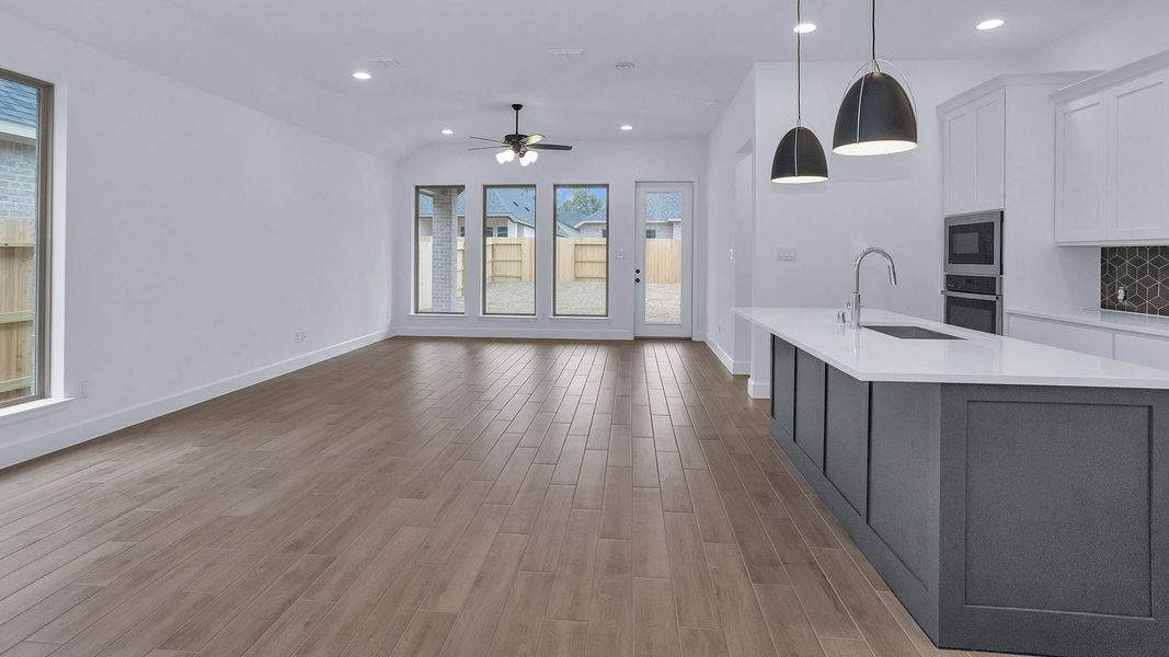 Spacious, unfurnished interior of a new home in Audubon, Magnolia (Image 5).