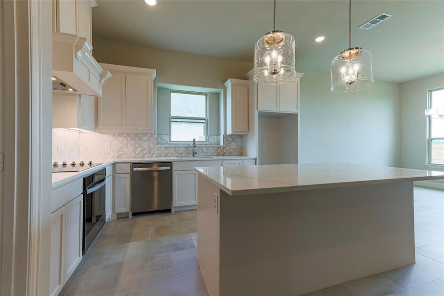 Furnished interior view inside a new home in , Venus (Image 7). Furnished interior view inside a new home in , Venus (Image 7).