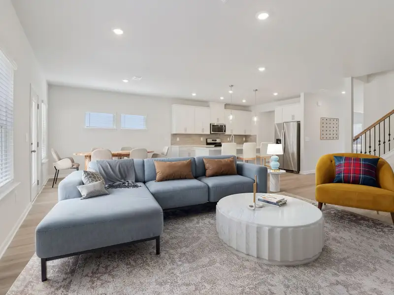 Furnished interior view inside a new home in Ivey Township, Dallas (Image 4).