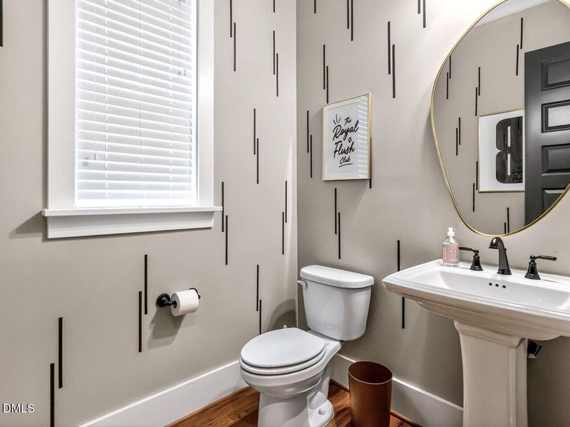 019-1280x960-half-bath 019-1280x960-half-bath