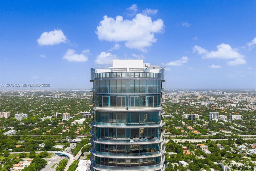 UNA Residences Brickell. One or more photos have been virtually staged. UNA Residences Brickell. One or more photos have been virtually staged.