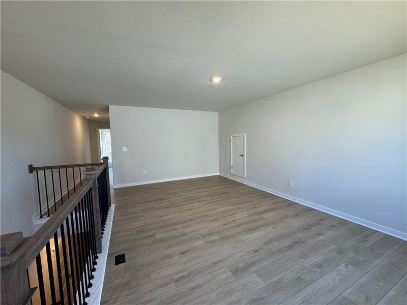 Spacious, unfurnished interior of a new home in Rosewood Lake Estates, Hoschton (Image 21). Spacious, unfurnished interior of a new home in Rosewood Lake Estates, Hoschton (Image 21).