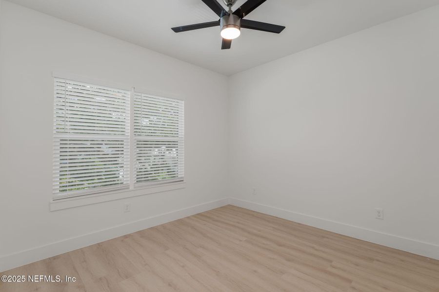 Spacious, unfurnished interior of a new home in , St. Augustine (Image 14).