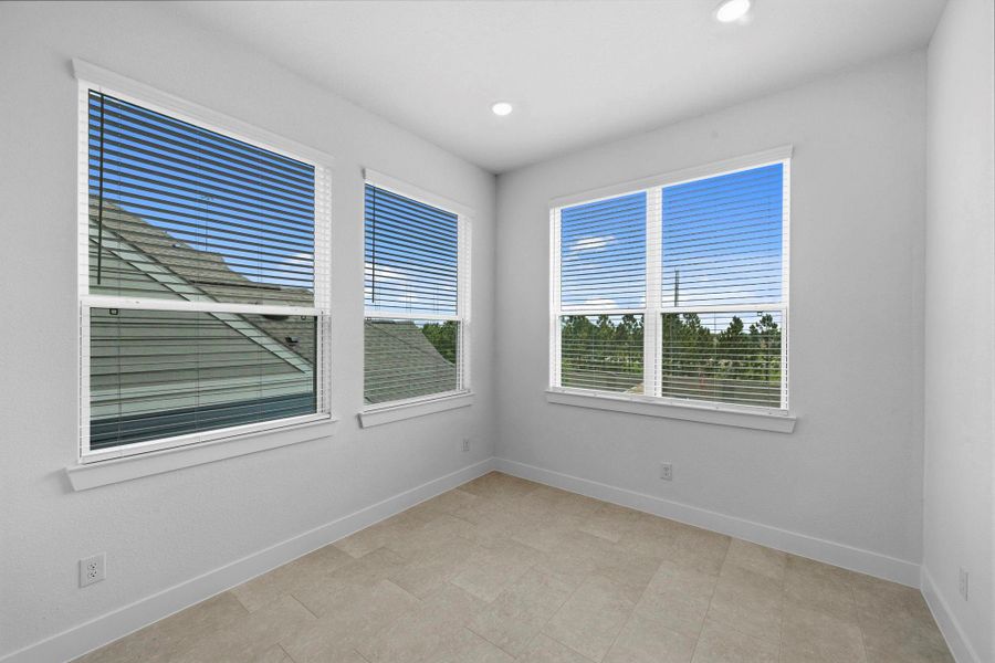 Spacious, unfurnished interior of a new home in Bridgeland, Cypress (Image 20).