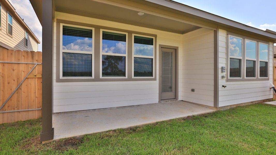 Furnished interior view inside a new home in Mostyn Springs, Magnolia (Image 35).