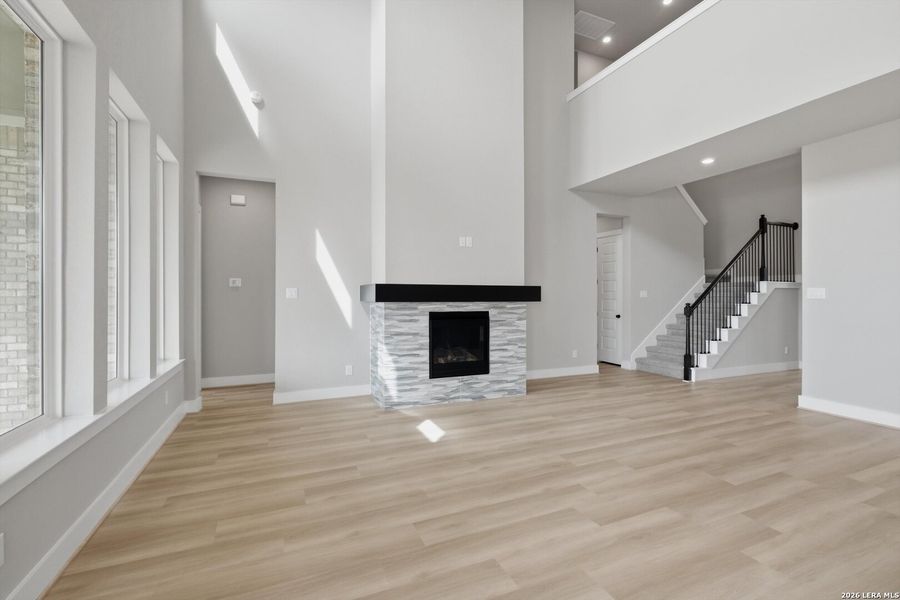 Spacious, unfurnished interior of a new home in Esperanza, Boerne (Image 13). Spacious, unfurnished interior of a new home in Esperanza, Boerne (Image 13).