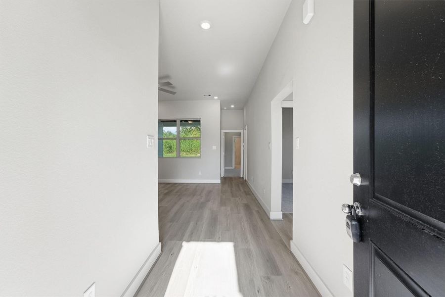 Spacious, unfurnished interior of a new home in , Hempstead (Image 21). Spacious, unfurnished interior of a new home in , Hempstead (Image 21).