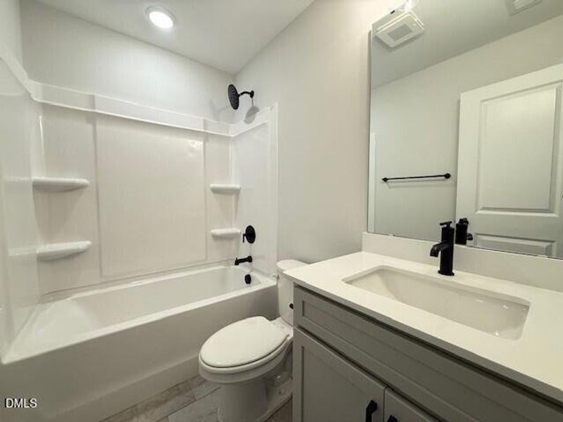 201 OM Bath 3