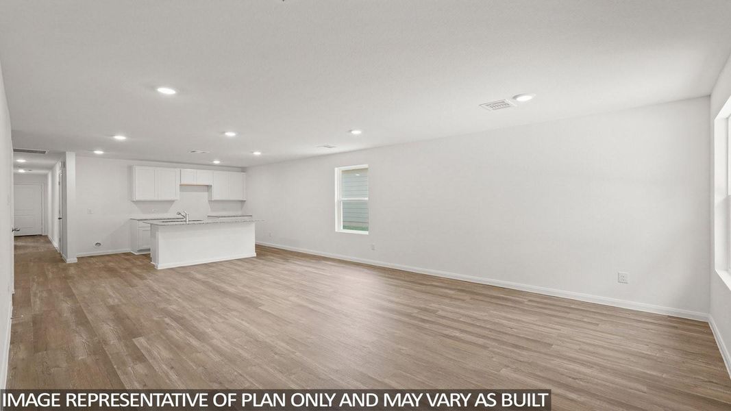 Spacious, unfurnished interior of a new home in , Conroe (Image 10).