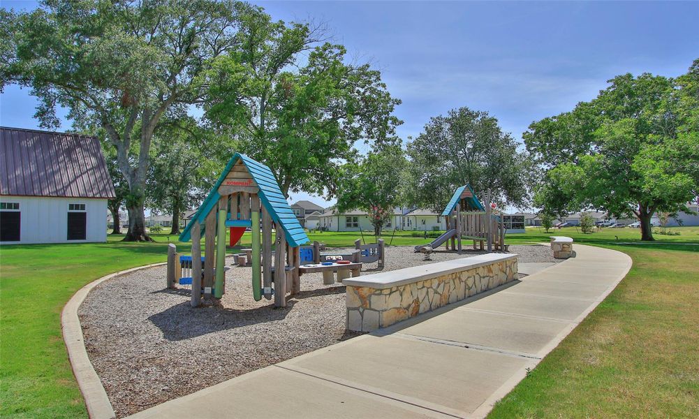 Community amenities in Windrow, Hockley (Image 39).