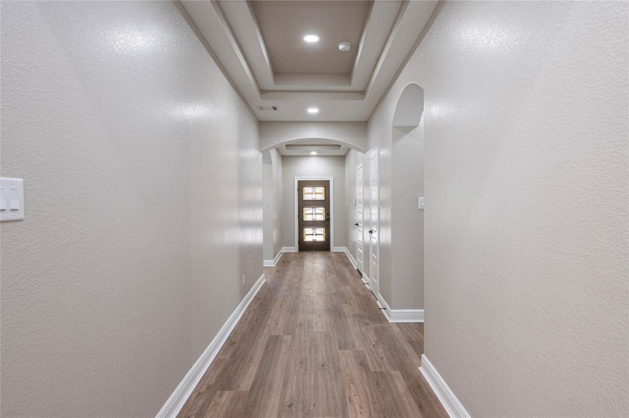 Spacious, unfurnished interior of a new home in , Houston (Image 31).