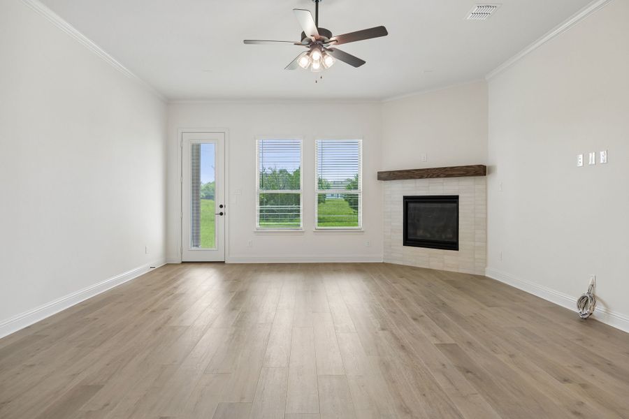 Spacious, unfurnished interior of a new home in Joshua Meadows, Joshua (Image 17). Spacious, unfurnished interior of a new home in Joshua Meadows, Joshua (Image 17).