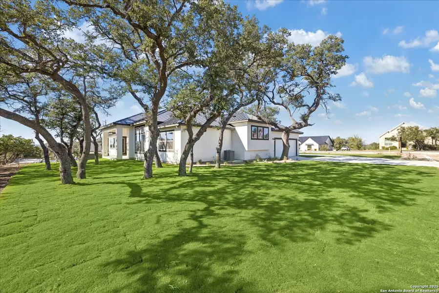 Image 41 of a home in .