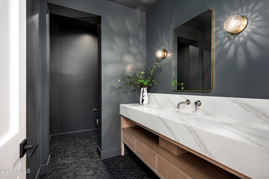 27-10220 N 66th St Paradise Valley-26