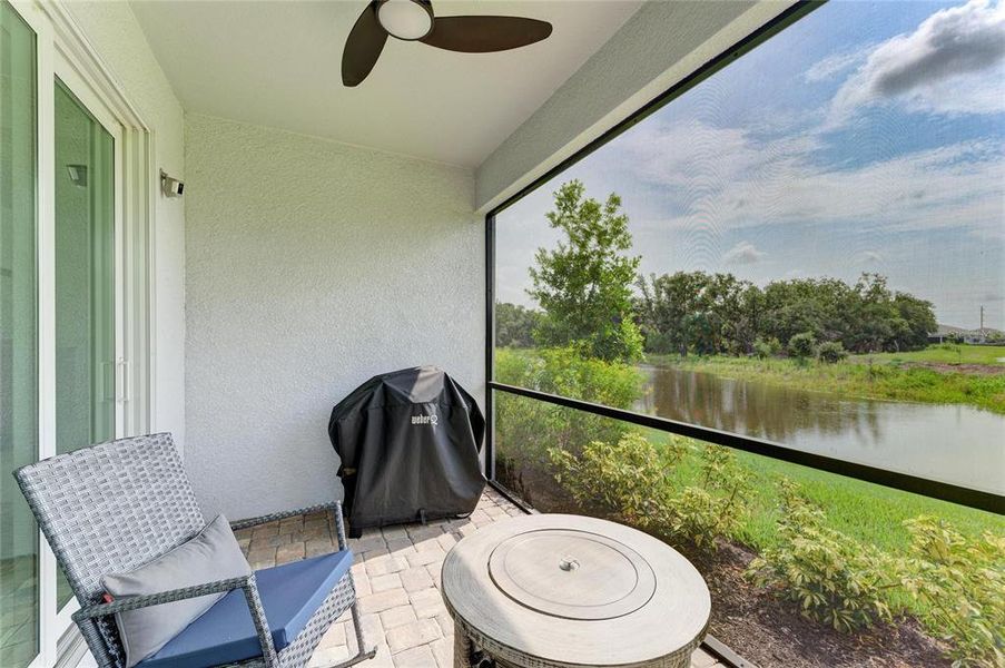 Exterior details and patio area of a home in , Lakewood Ranch (Image 3).